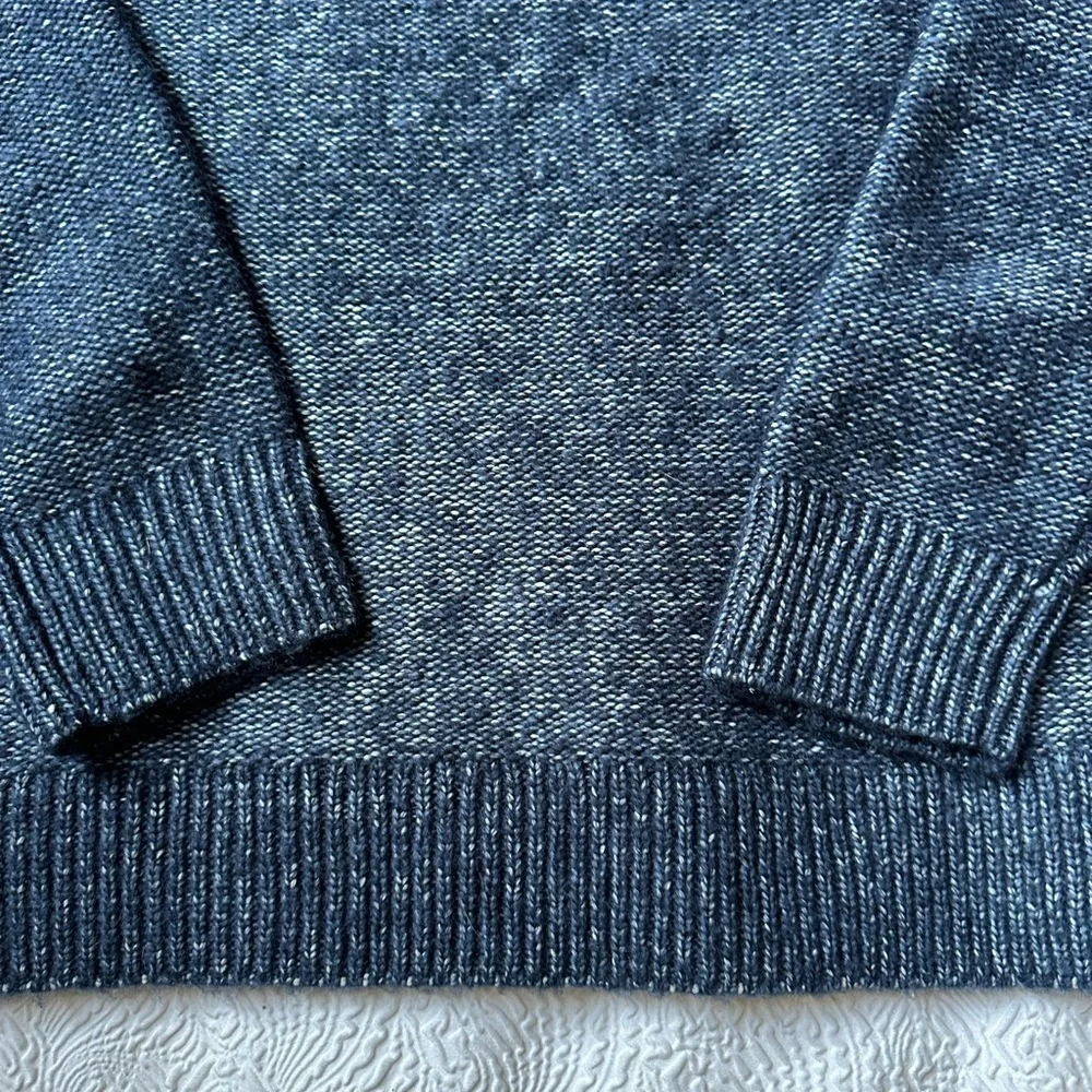 Men's Blue Sweater